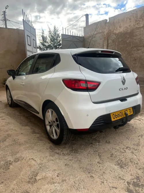Renault Clio 4 2017 Limited