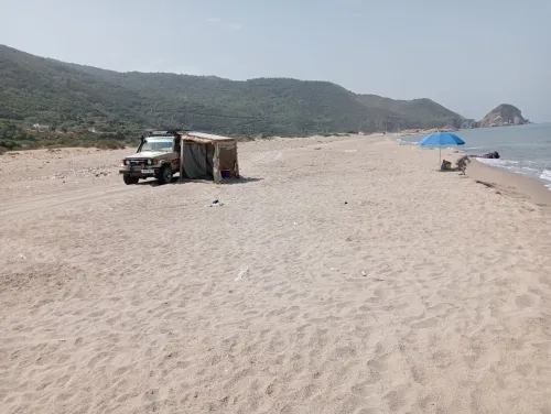 Toyota Land Cruiser 1990 Court