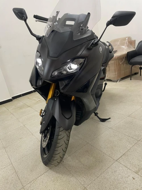 Yamaha TMAX tech max 2024
