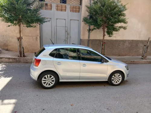 Volkswagen Polo 2012 Black et Silver