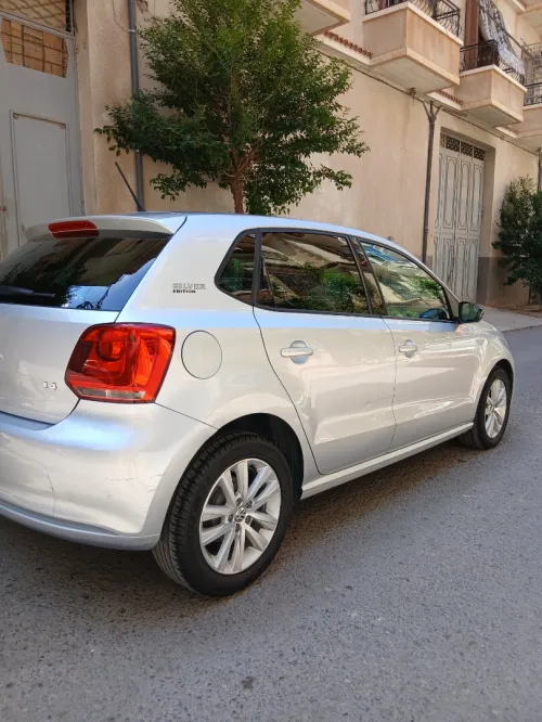 Volkswagen Polo 2012 Black et Silver