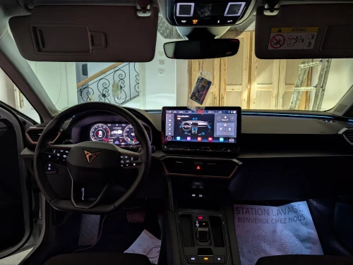 Cupra  Leon 2024 