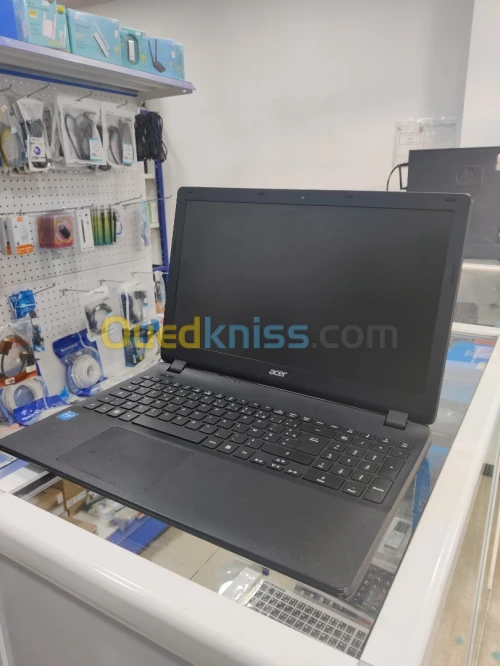 Laptop ACER Extensa 2508 Celeron/8Go/1To