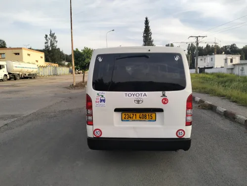Toyota Hiace 2008