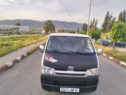 Toyota Hiace 2008