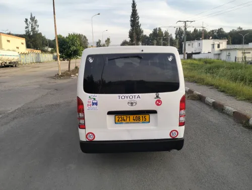Toyota Hiace 2008