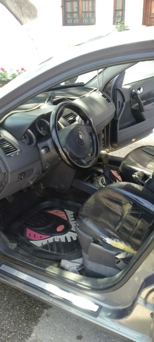 Renault Megane beri 2004 