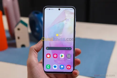 SAMSUNG SAMSUNG GALAXY A35 5G 2024 - 8GB - 128GB - 6.6" Super Amoled 120HZ - 5000 MAh - 50 MPixel - Blister -