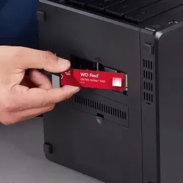 WESTERN DIGITAL SN700 - SSD M.2 RED 500GB - 2280 NVME PCIE 3.0 X4 - 3400 Mos -NAS & BAIE DE STOCKAGE