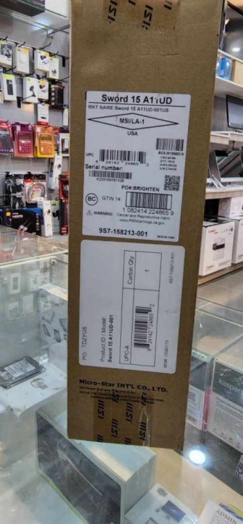 MSI SWORD 15 A11UD - Intel I7-11800H - 8GB - 512GB SSD - RTX 3050 Ti - “15.6 FHD IPS 144Hz -GAMING