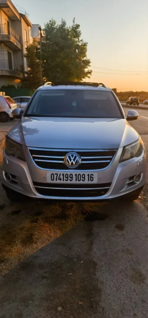 Volkswagen Tiguan 2009 Carat +
