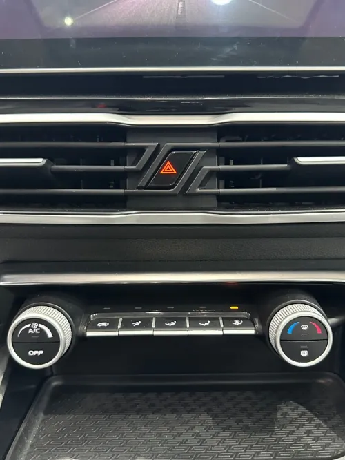 Geely Coolray 2025 Supermax