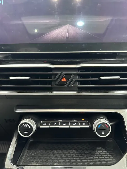 Geely Coolray 2025 Supermax