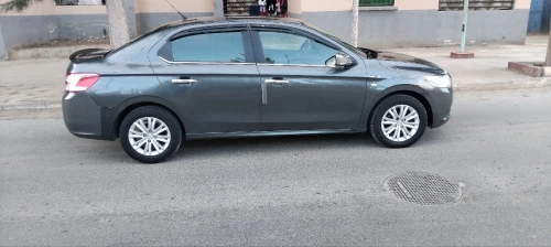 Peugeot 301 2013 Allure