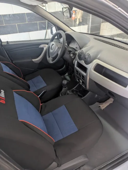 Dacia Logan 2011 