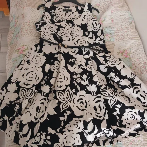 Robe modèle UK
