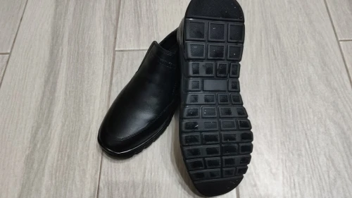 Chaussures Valentimos homme / Neuf (39)