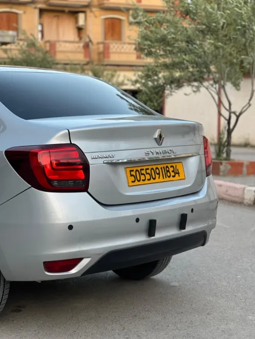 Renault Symbol 2018 Collection