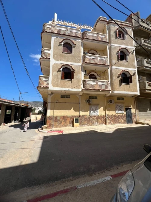 Location Appartement Niveau de villa Studio F2 F3 Chlef Beni haoua