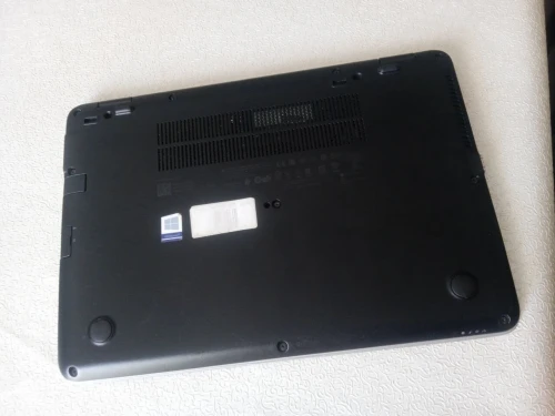 HP EliteBook 840 G3 i5-6300U / 8GB RAM / 512GB SSD / 14 pouce