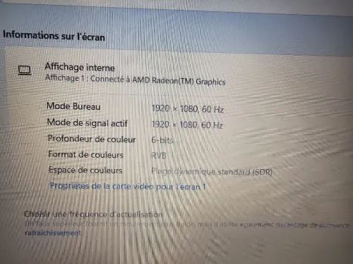 -VENDU- HP Laptop 15 Ryzen 3 7320U