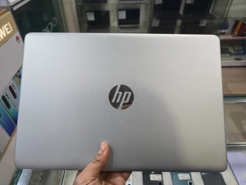 -VENDU- HP Laptop 15s i3 12eme