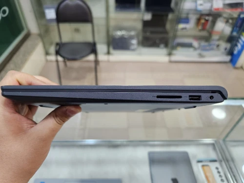 -VENDU- DELL Inspiron 15 3530 TACTILE i7-1355U 16G/512G  (10 Cores, 12 Threads, 12 MB Cache)