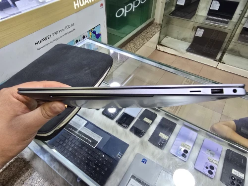 -VENDU- SAMSUNG Galaxy Book 5 Pro 360, Ultra7 256V,  Intel Arc Graphics 140V 8G, 16G, 512, 16" Dynamic AMOLED 2X 120Hz