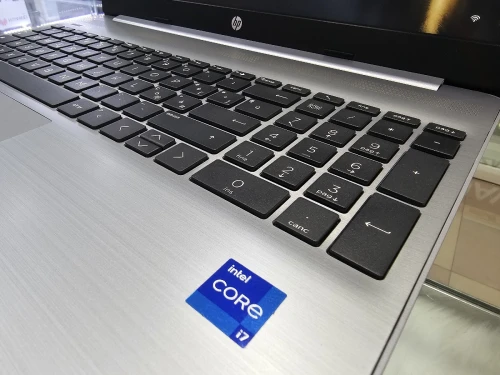 -VENDU- HP 250 G8 i7-11eme 8G/512 SSD