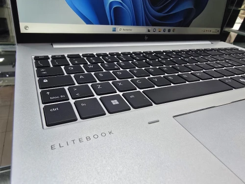 HP Elitebook 865 G11 Ryzen5 Pro 8540U 16G/512G 16"