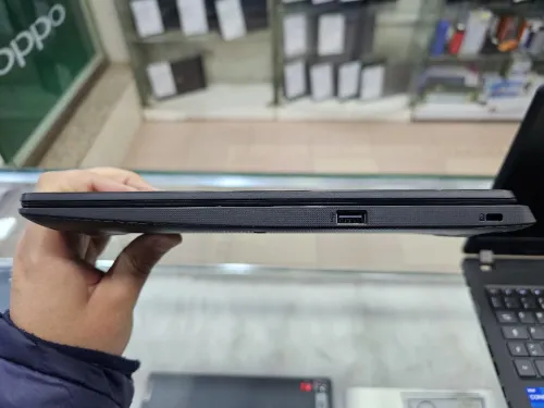 -vendu- ACER EXTENSA 15 i5 10eme