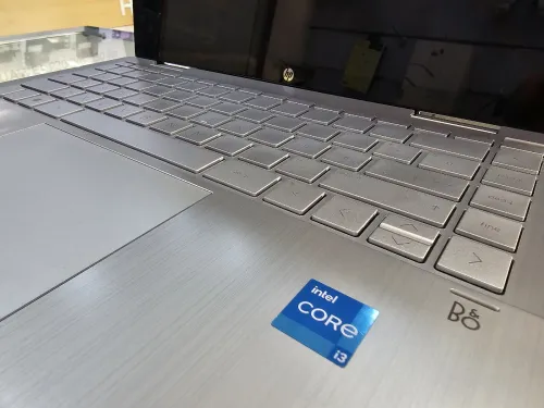 -VENDU- HP Pavilion x360 2-in-1 i3 13eme 8G/512G TACTILE