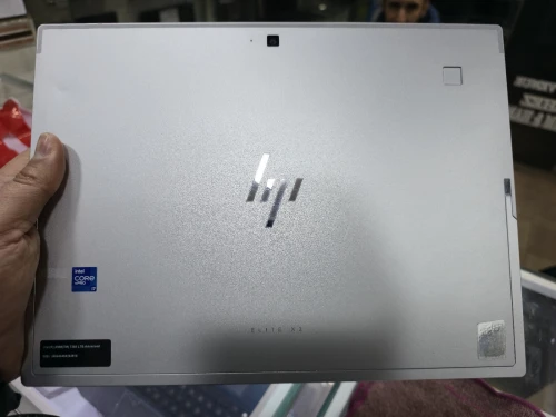 -VENDU- HP Elite X2 G8 i7-1185G7 16G/1T TACTILE
