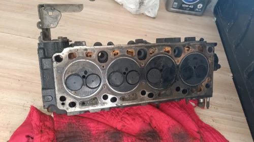 Culasse Ford 1.8 TDCI focus connect
