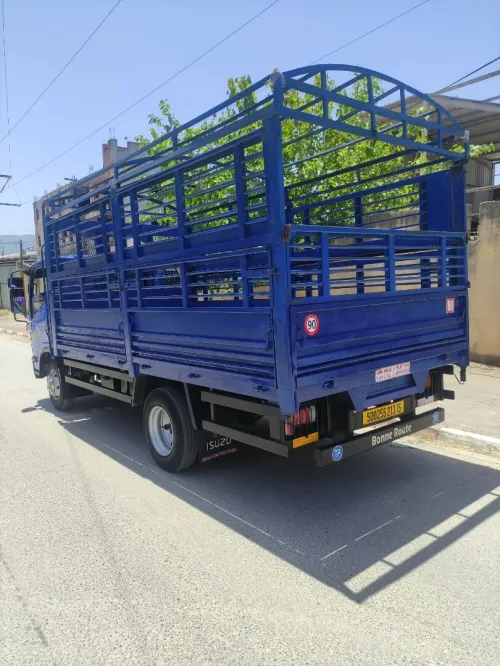 Isuzu Npr super jumbo 2013