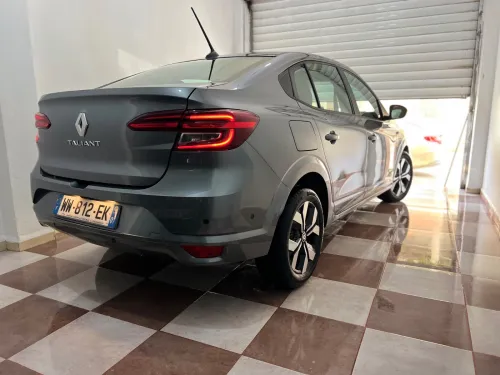 Renault Taliant  2025 
