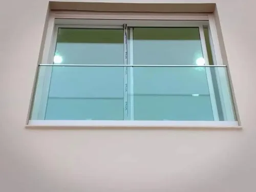 Balcons à panneaux en verre / en acier inox
