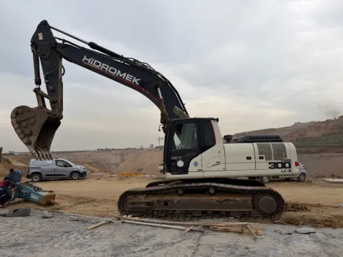 Hidromek 300 2017