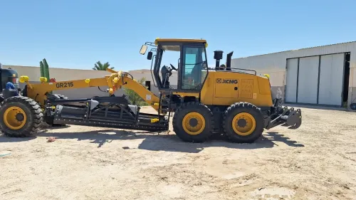 XCMG niveleuse GR 215 2025