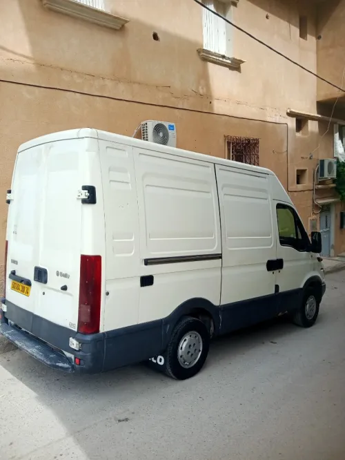 iveco c9 2000