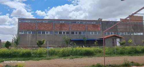 Location Hangar - Usine Tiaret Ain bouchekif