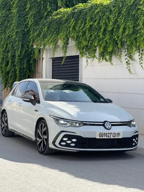 Volkswagen Golf 8 2021 R-Line