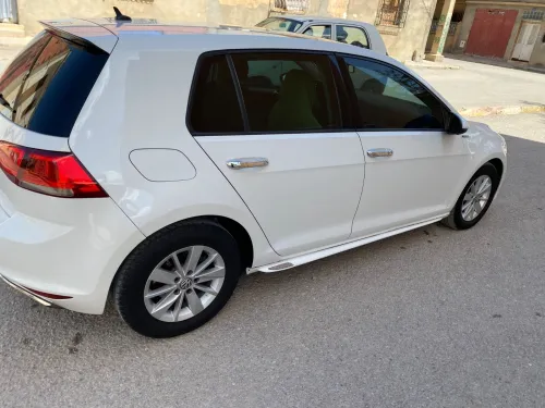 Volkswagen Golf 7 2015 Trendline +