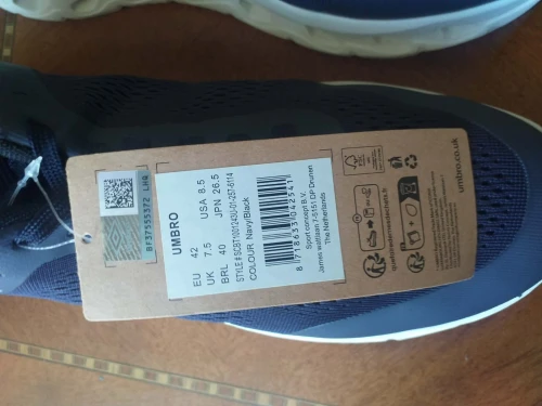 À vendre Chaussures de sport Umbro originales