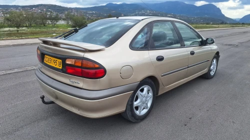 Renault Laguna 1 1995 