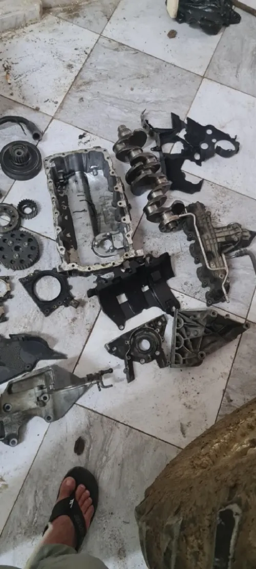 Des Pièces & Block std 1.6 Tdi