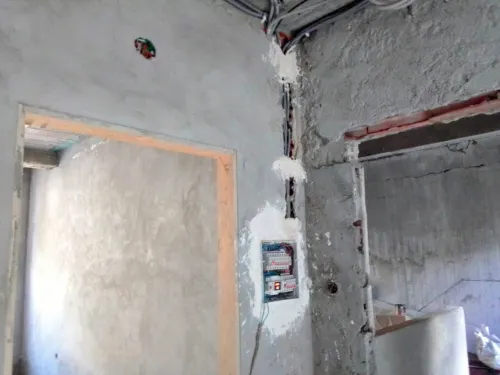 pour tous les travaux électricité batiment est la peinture