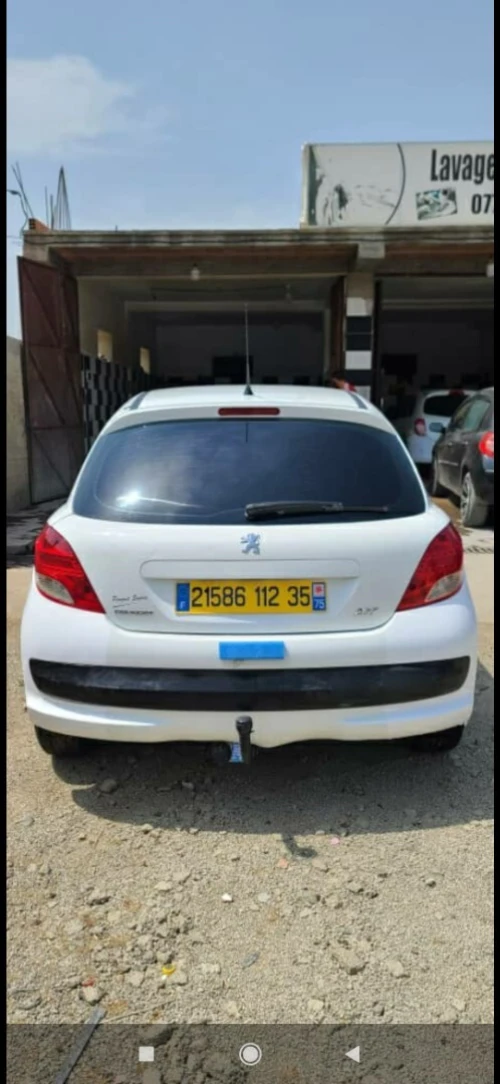 Peugeot 207 2012 