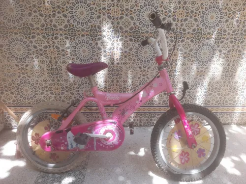Velo pour fillette Btwin Barbie France