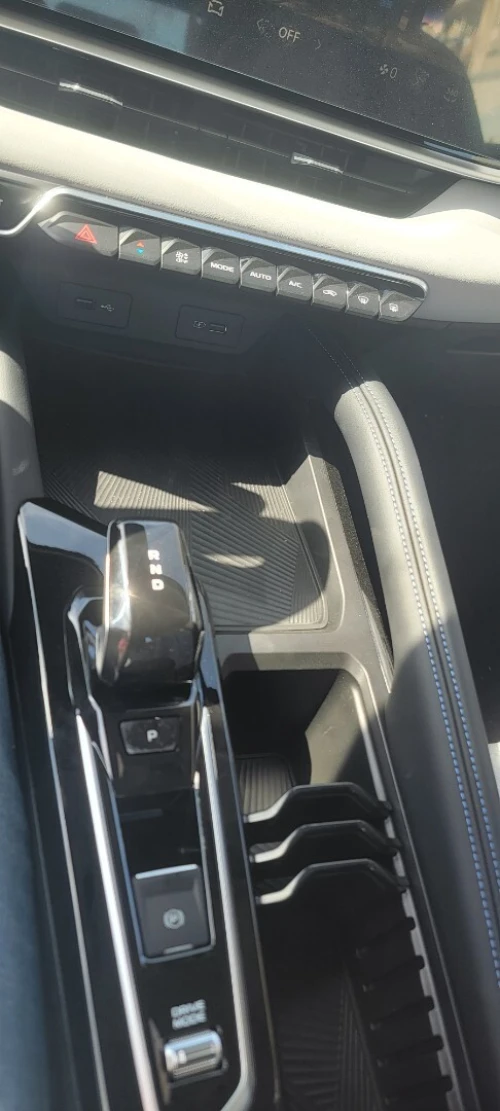 Geely Coolray 2026 Silver